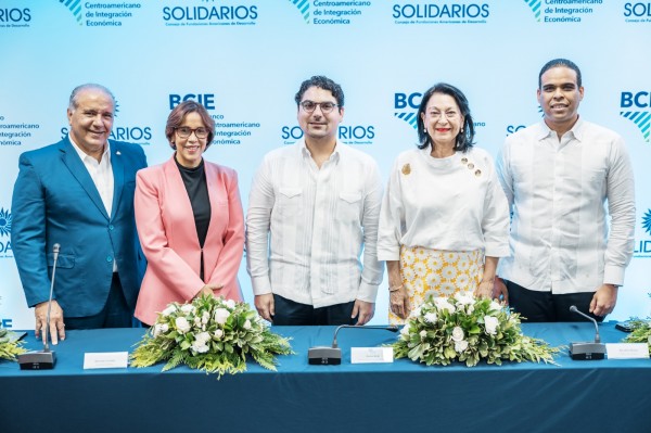 Lanzan convocatoria para la tercera edición de los premios BCIE-SOLIDARIOS a la Microempresa 2023
